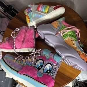 Irregular choice random single sneaker lot.  Not pairs.